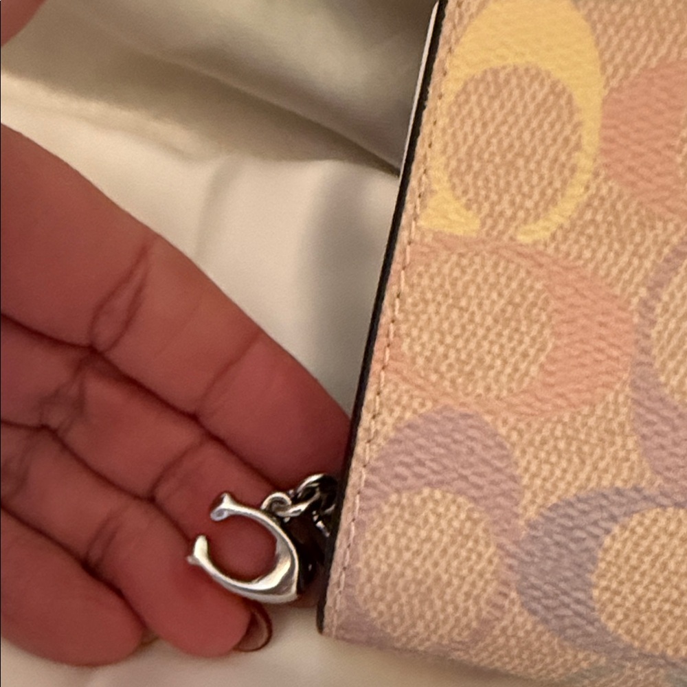 🌈Coach NWT Snap Wallet In Rainbow Canvas Signature print with Silver Hardware - Picture 8 of 8
